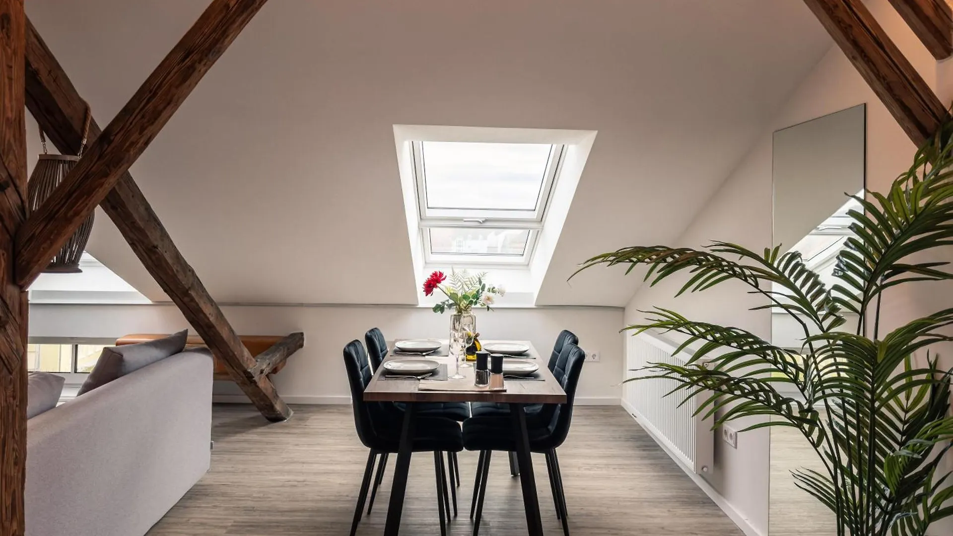 Apartment Crest - Riverside Lofts Mit Parken I Balkon I Kueche I Regendusche Passau